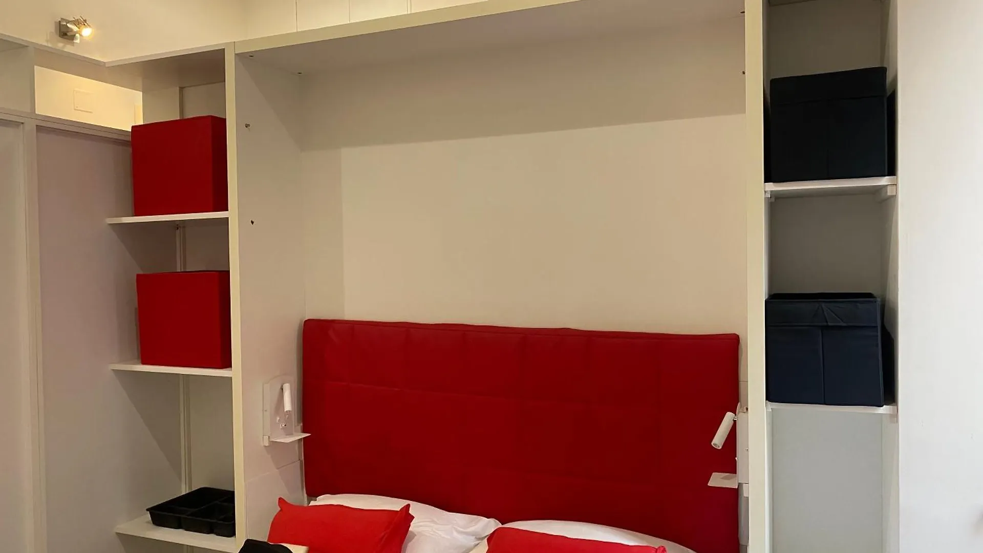 Apartment La Perla Del Colosseo Rome